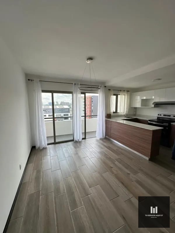 Apartamento en Alquiler en Segheria - Zona 14 — Apartamento en Alquiler en Segheria, Zona 14, Guatemala, Ciudad — foto 5 de 10