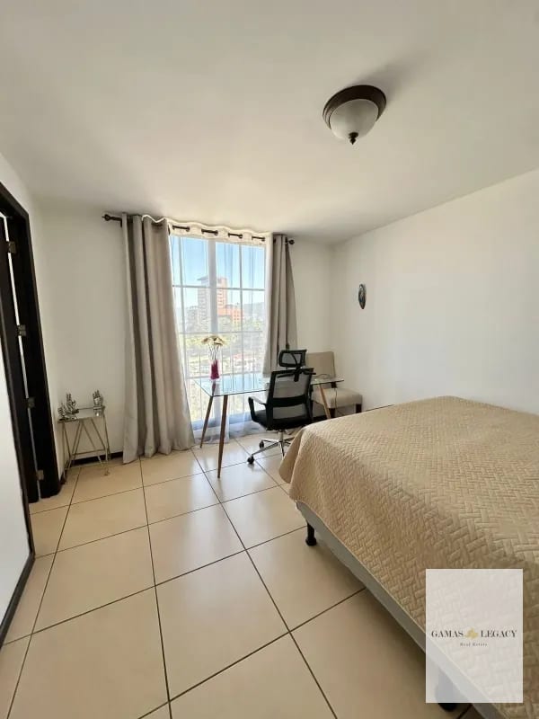 Apartamento Amueblado en renta I Edificio Madeleine I Zona 10 — Apartamento en Alquiler en Zona 10, Guatemala, Ciudad — foto 5 de 10