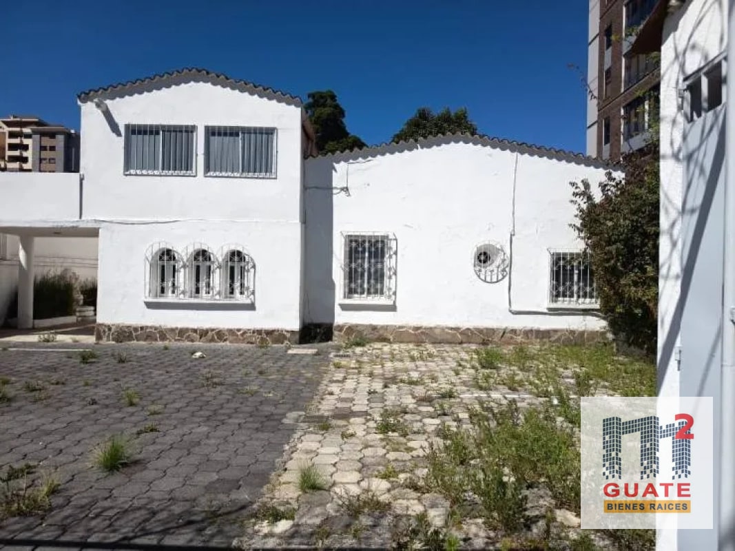Casa fuera de condominio en Renta, Zona 10 - 14