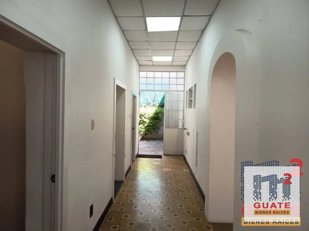 Casa fuera de condominio en Renta, Zona 10 - 7