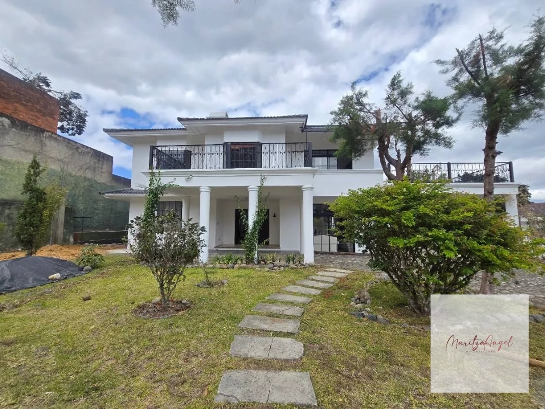 ALQUILER DE CASA EN ZONA 16 - 13