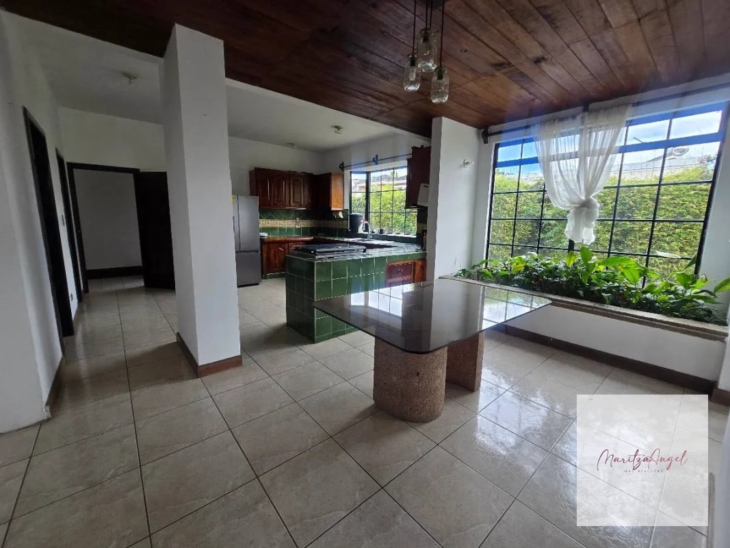 ALQUILER DE CASA EN ZONA 16 - 3