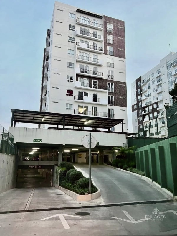 Zona 4 de Mixco • Apartamento en Venta • Edificio Vistas de La Floresta - 10