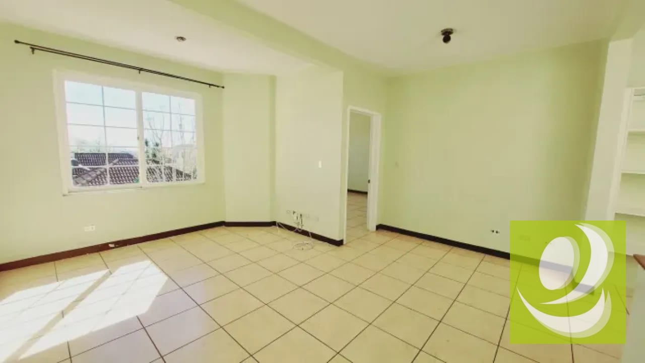 CASA EN VENTA EN CAES KM 20.5 CONDOMINIO ENTREVERDES — Casa en Venta en Carretera a El Salvador, Guatemala, Ciudad — foto 2 de 8