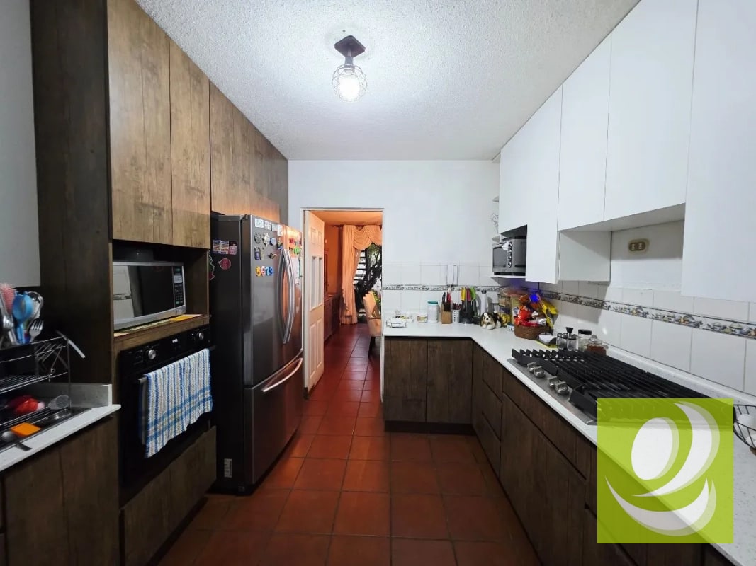 VENDO CASA EN SAN CRISTOBAL SECTOR B4 - 9