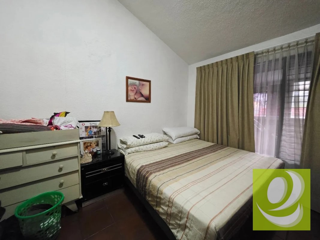 VENDO CASA EN SAN CRISTOBAL SECTOR B4 - 6