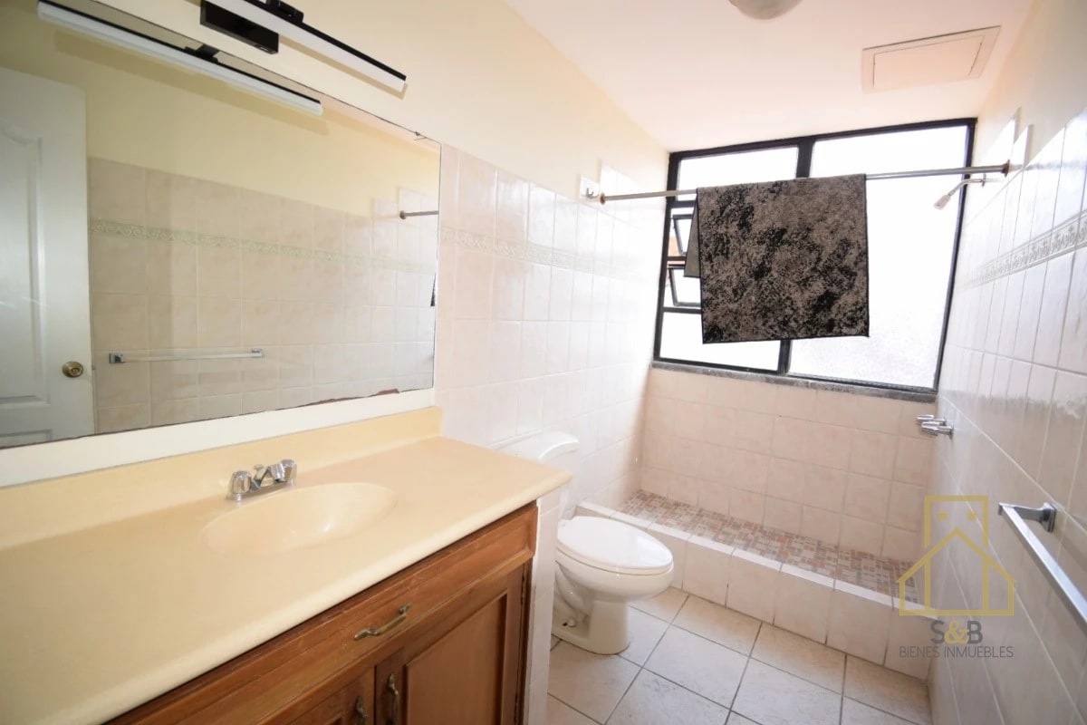 Apartamento en venta o renta, zona 14 - 3