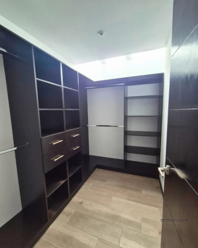 CASA EN VENTA EN ZONA 16 PARA ESTRENAR - 5