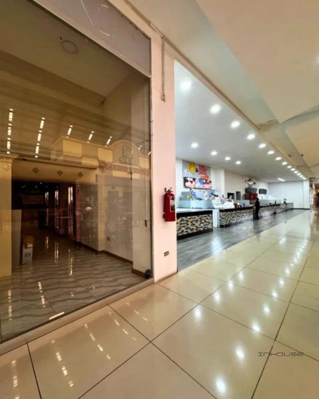 LOCAL EN RENTA EN ZONA 7 GALERIAS - 3
