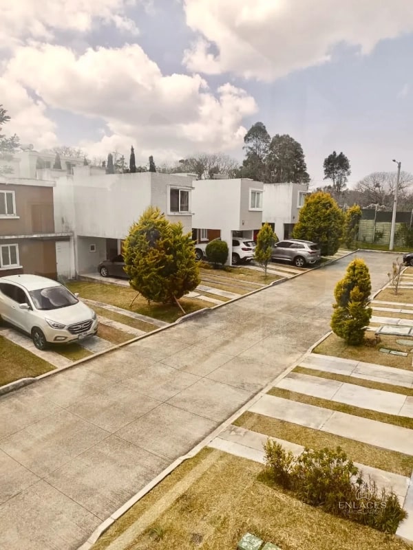Km. 16.5 Entrada a Olmeca • Casa en Renta/Venta • Condominio Paseo de Arrazola - 11