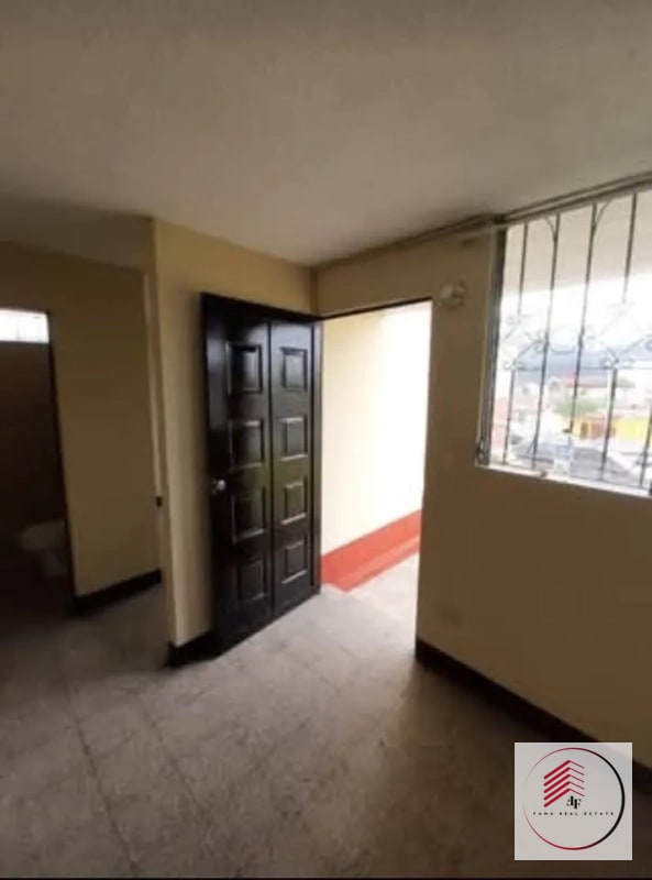 VENTA de casa mas terreno en Villas de Palin ubicado en palin Escuintla - 2