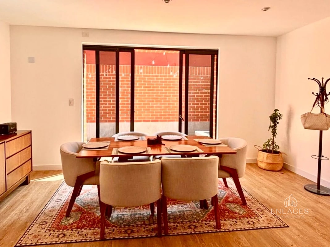 Zona 13 • Casa en Venta • Condominio Iridia Homes - 15