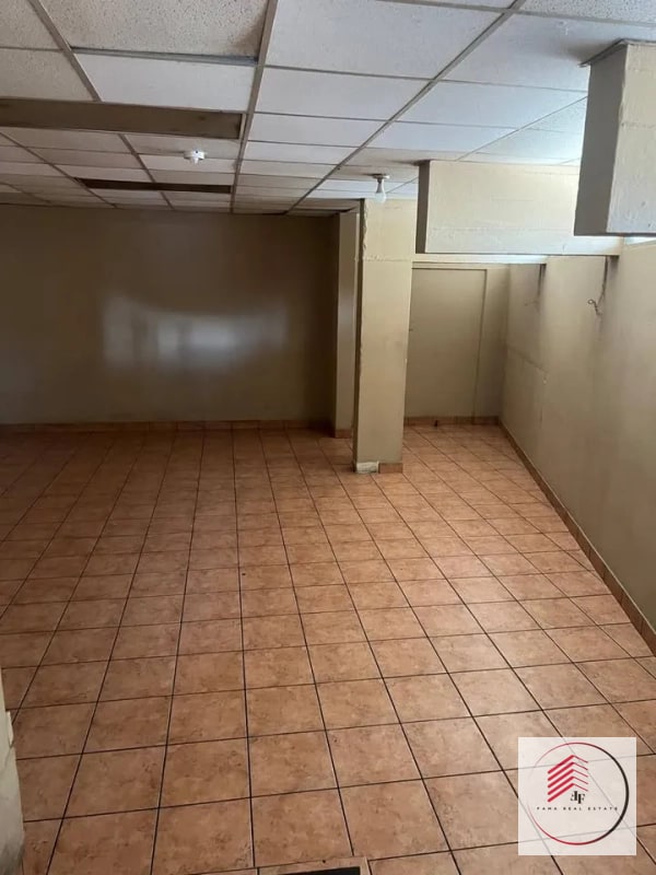 ALQUILER de Local grande ubicado sobre la Aguilar Batres zona 11 ideal para varios negocios iglesia - 2