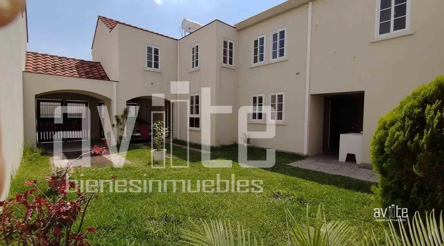 CONDADO NARANJO: Real Navarra, Alameda Norte $$490,000 - 4