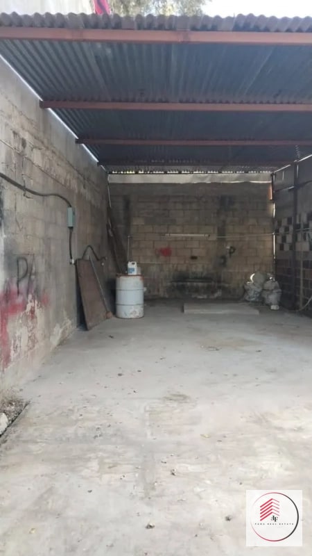Alquiler de pequeño terreno en la subida de Muxbal carretera al salvador - 1