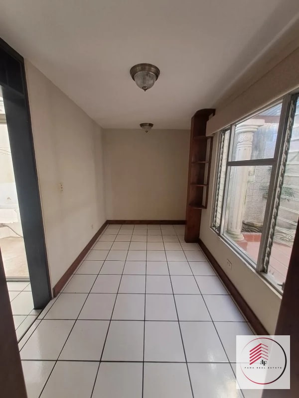 ALQUILER de casa en zona 16 concepción las lomas a una cuadra de la Universidad Landivar - 13