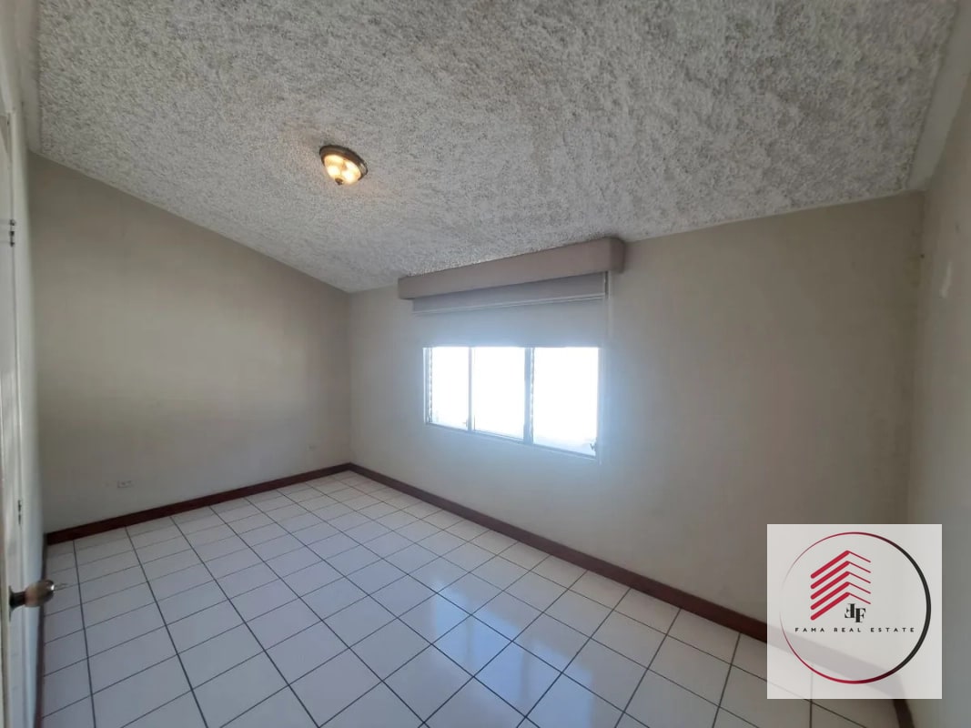 ALQUILER de casa en zona 16 concepción las lomas a una cuadra de la Universidad Landivar - 5