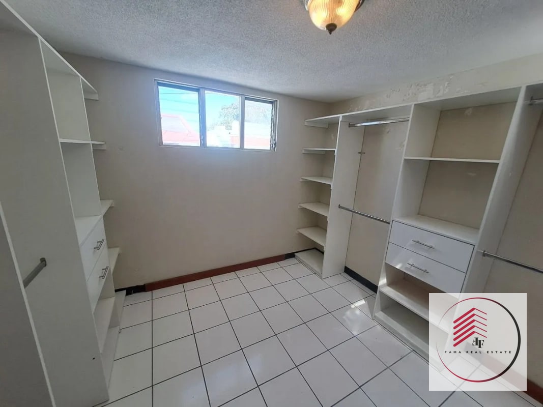 ALQUILER de casa en zona 16 concepción las lomas a una cuadra de la Universidad Landivar - 4