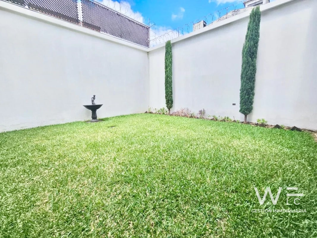 RENTO O VENDO PROPIEDAD ZONA 1 - 2