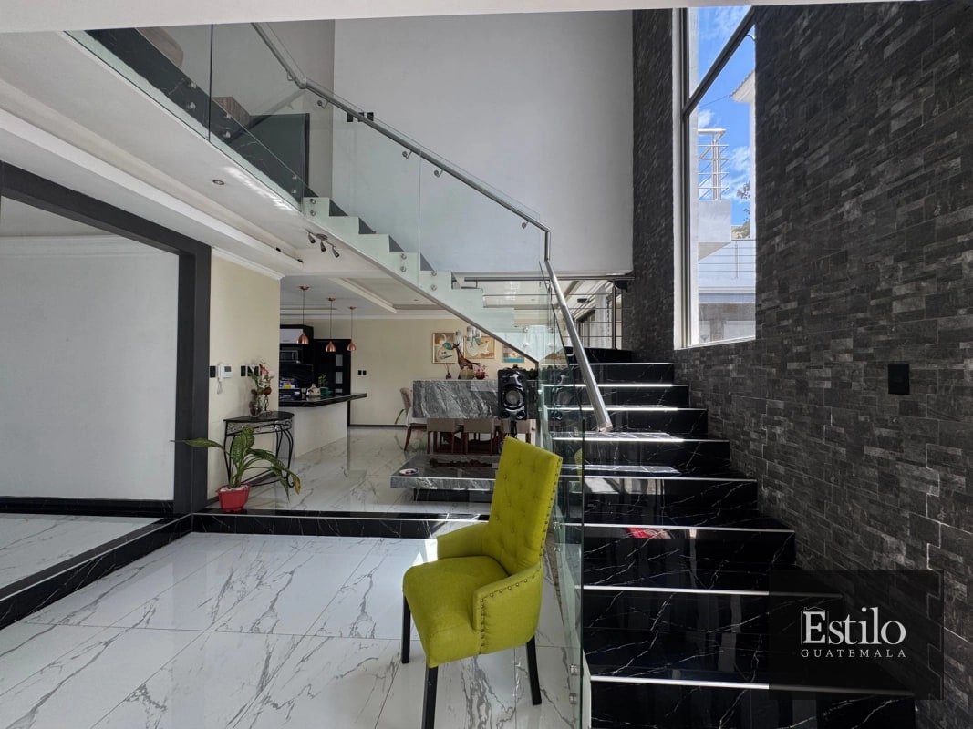 CASA CON JARDIN EN VENTA, TERRAVISTA. - 6