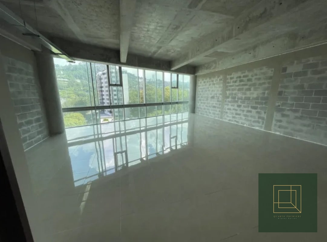 Oficina en renta en edificio Insigne - 1