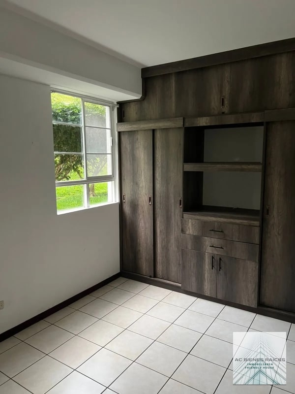 Apartamento renta Villas de San Isidro zona 16 - 8