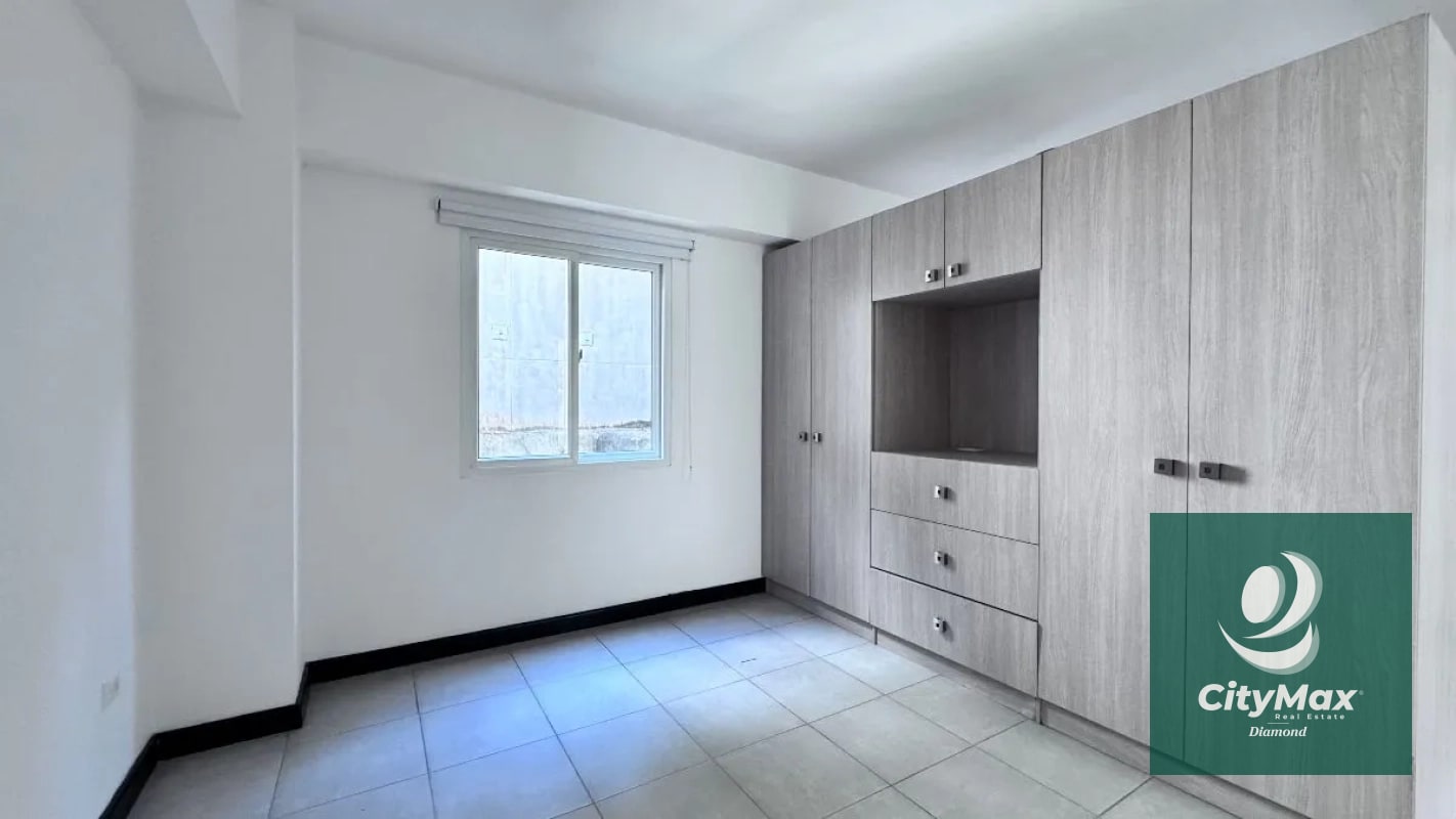 Apartamento en Renta en Zona 16 Ciudad de Guatemala - 1