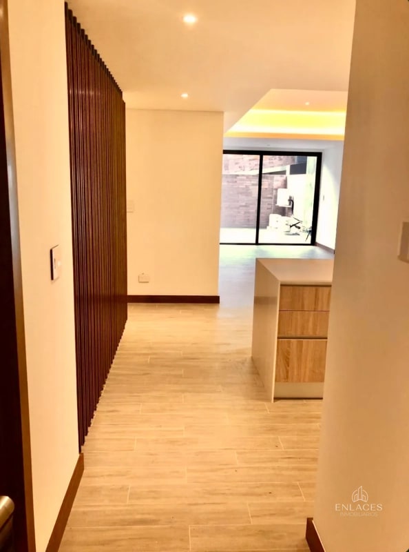 Zona 10 • Apartamento en Venta • Edificio Reserva Oakland - 9