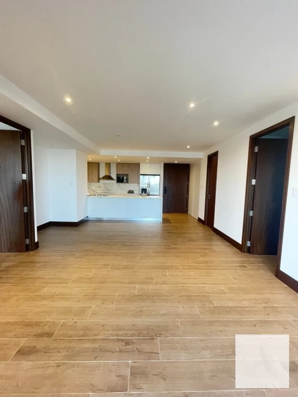 Elegante apartamento en nivel alto dentro de Gaura - zona 15 - 9