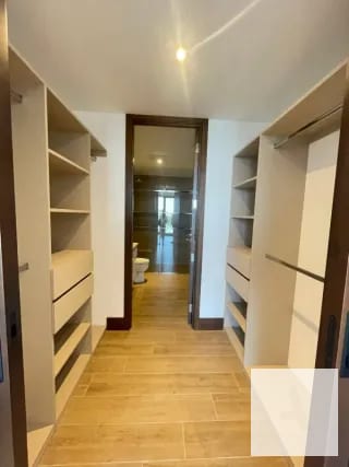 Elegante apartamento en nivel alto dentro de Gaura - zona 15 — Apartamento en Alquiler en Gaura, Zona 15, Guatemala, Ciudad — miniatura 6 de 13
