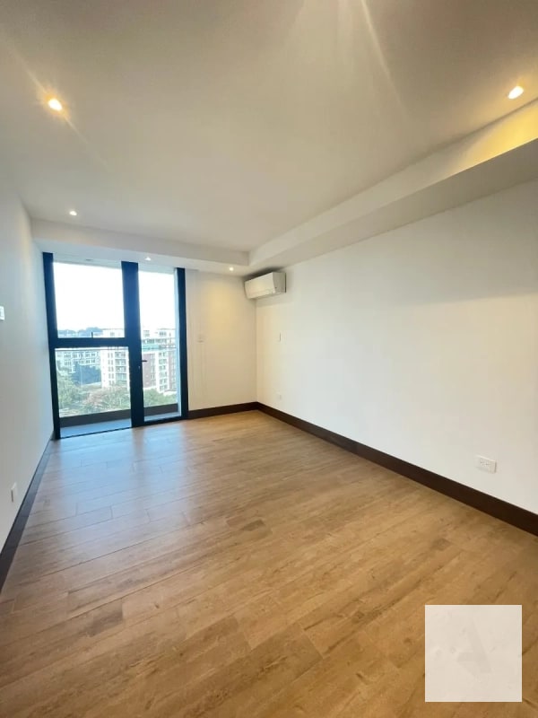 Apartamento para estrenar en nivel alto dentro de Gaura - zona 15 - 7