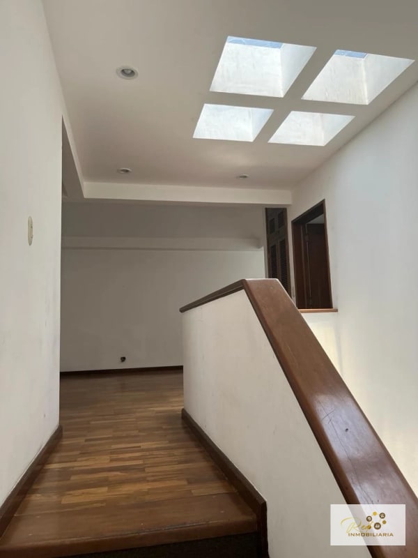 Casa en Venta – Condominio Broken Sound Zona 10 - 12