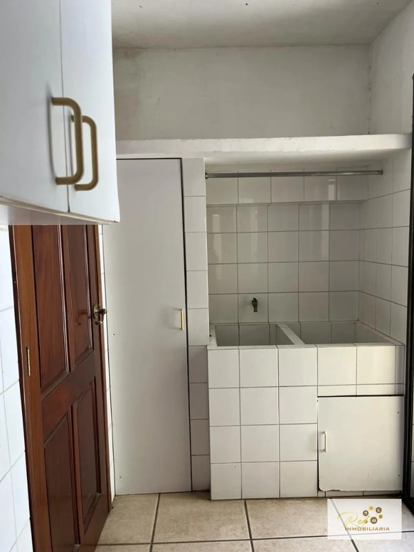 Casa en Venta – Condominio Broken Sound Zona 10 - 1