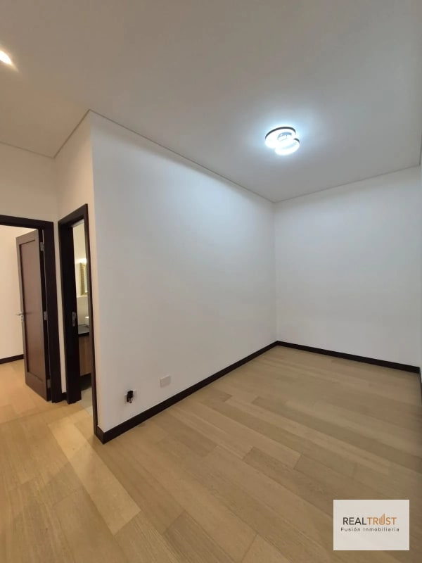 APARTAMENTO EN RENTA PARA ESTRENAR NOGALES CAYALÁ, ZONA 16 - 14