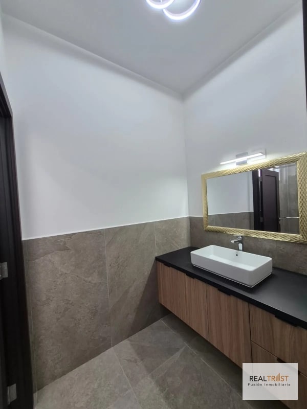 EN RENTA APARTAMENTO  PARA ESTRENAR NOGALES CAYALÁ, ZONA 16 - 5