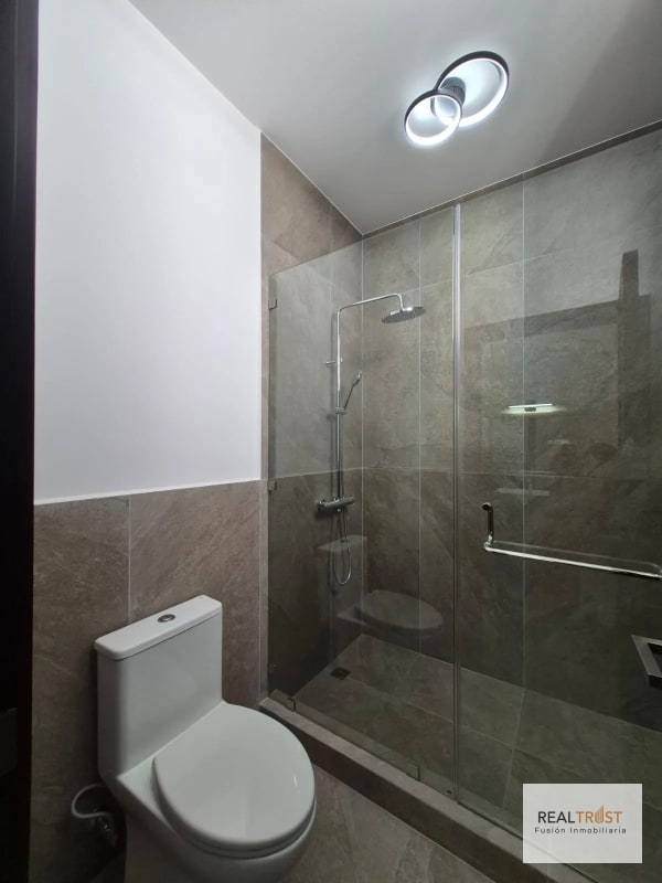 EN RENTA APARTAMENTO PARA ESTRENAR NOGALES CAYALÁ, ZONA 16 - 4