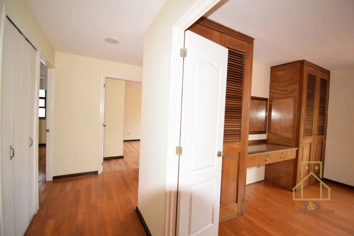 Apartamento en venta o renta zona 14 - 6