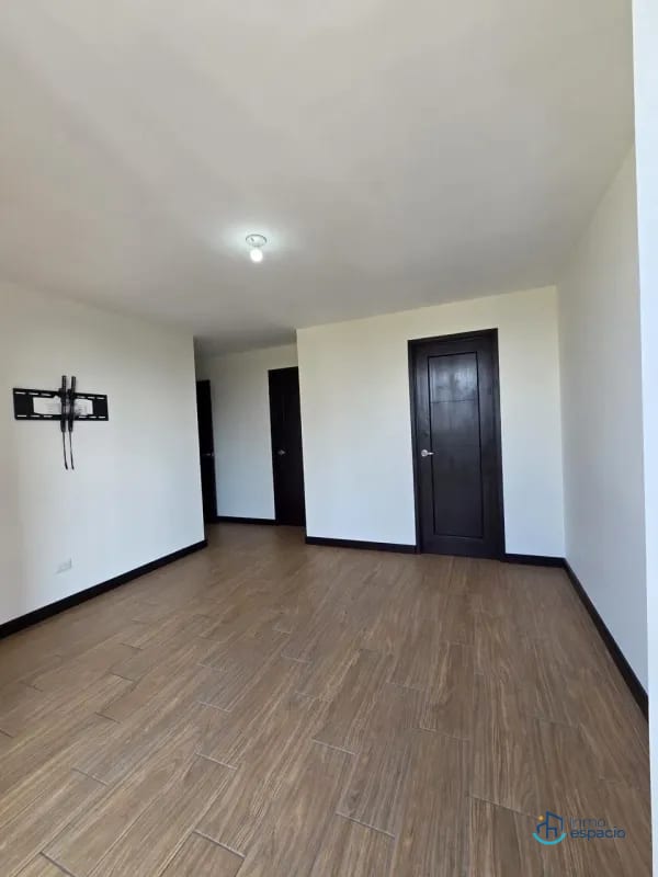Apartamento en Venta – Torre Praga, Zona 15 — Apartamento en Venta en Zona 15, Guatemala, Ciudad — foto 14 de 17