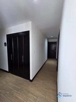 Apartamento en Venta – Torre Praga, Zona 15 — Apartamento en Venta en Zona 15, Guatemala, Ciudad — miniatura 8 de 17