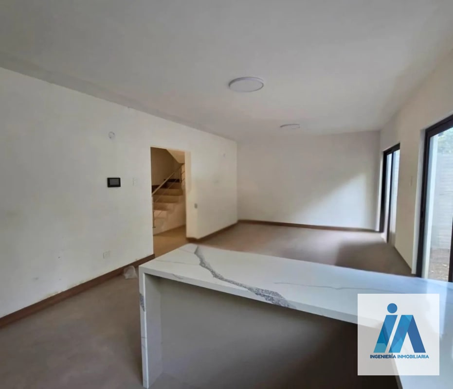 CASA EN VENTA📍Residenciales Los Manzanillos, Km 19.5  Carretera a El Salvador - 12