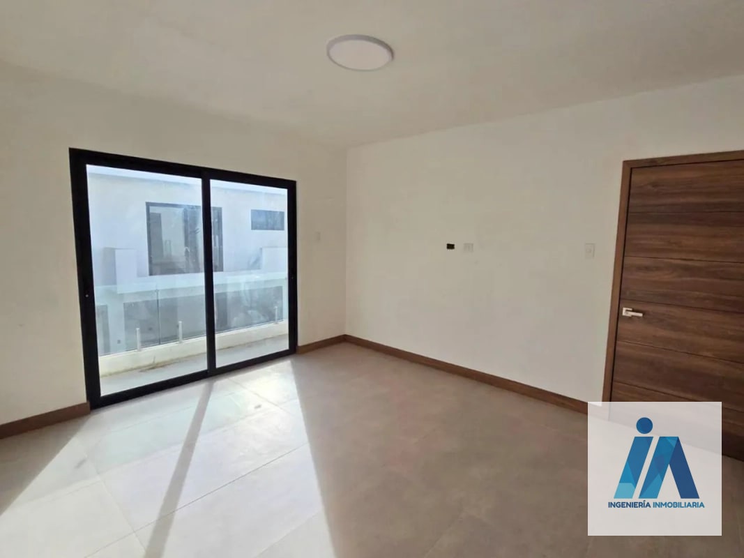 CASA EN VENTA📍Residenciales Los Manzanillos, Km 19.5 Carretera a El Salvador - 11