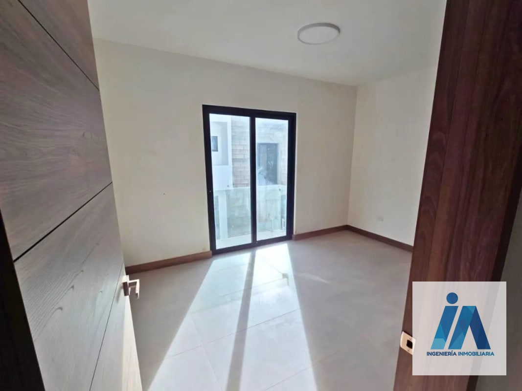 CASA EN VENTA📍Residenciales Los Manzanillos, Km 19.5  Carretera a El Salvador - 9