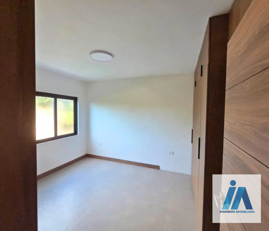 CASA EN VENTA📍Residenciales Los Manzanillos, Km 19.5  Carretera a El Salvador - 7