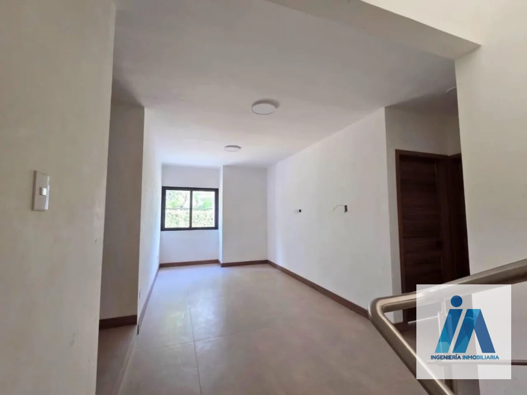 CASA EN VENTA📍Residenciales Los Manzanillos, Km 19.5 Carretera a El Salvador - 4
