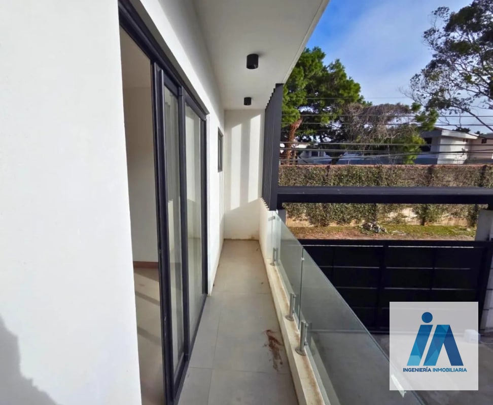 CASA EN VENTA📍Residenciales Los Manzanillos, Km 19.5  Carretera a El Salvador - 2
