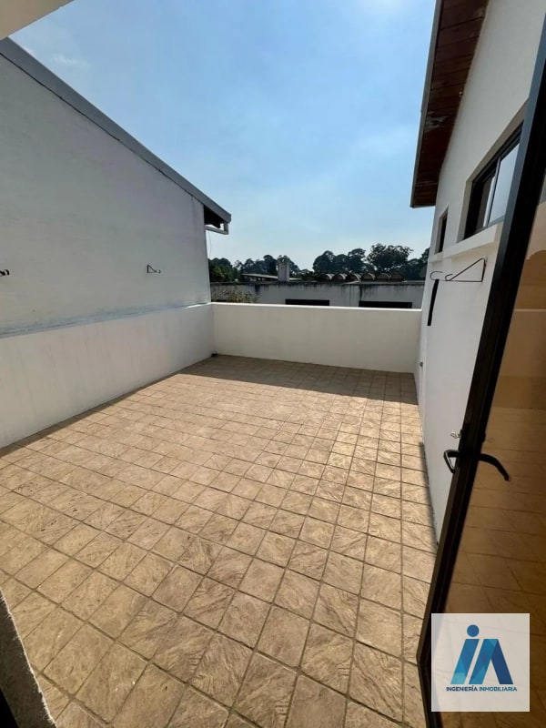 CASA EN ALQUILER📍Condominio San Mateo, Boulevard Acatán Zona 16 - 2