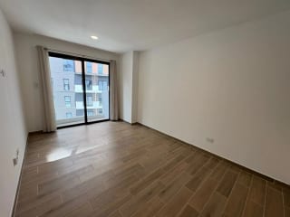 Apartamento en renta Parque 14 zona 14 — Apartamento en Alquiler en Parque 14, Zona 14, Guatemala, Ciudad — miniatura 1 de 17