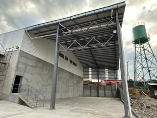 Bodega en Km 62 autopista a puerto Quetzal, Escuintla — Bodega / Ofibodega en Alquiler en Puerto Quetzal, Escuintla — miniatura 2 de 3