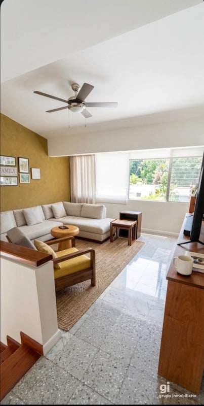 venta de hermosa casa céntrica dentro de condominio - 1