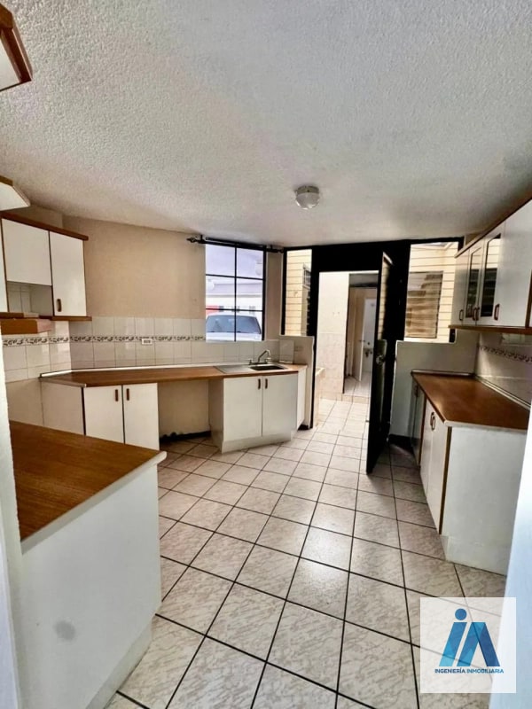 CASA EN ALQUILER📍Villa Los Pinabetes, Km 19.5 San José Pinula - 6
